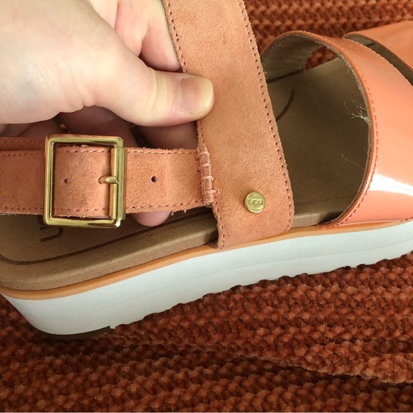 UGG Braelynn Leather Platform Sandals Size 7 - Picture 10 of 14